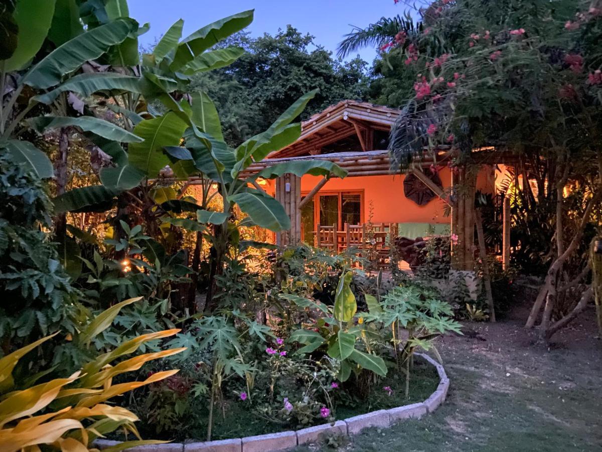 Villa Itchimbia Garden Ayampe Montana Y Mar Exterior foto