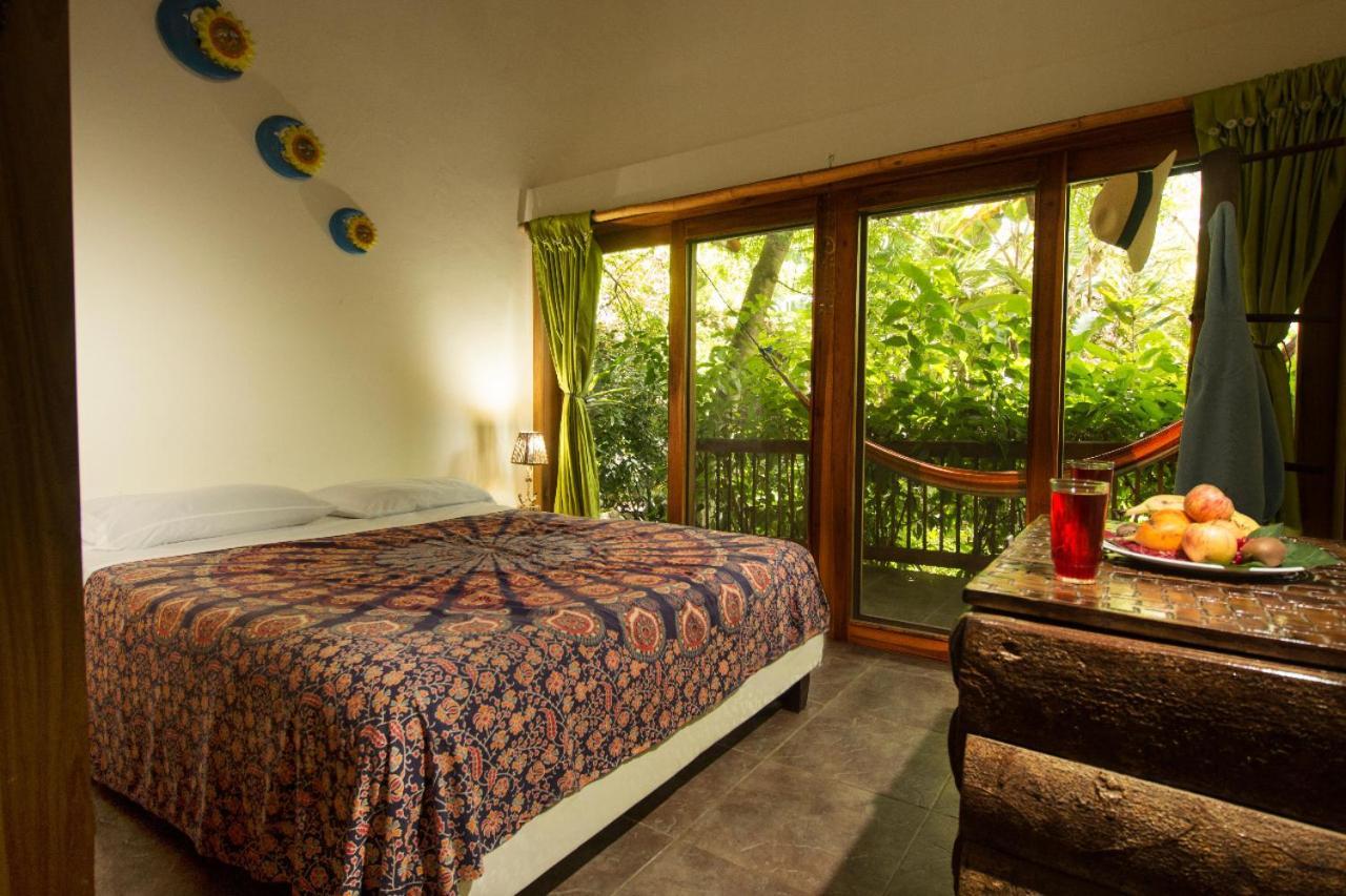 Villa Itchimbia Garden Ayampe Montana Y Mar Exterior foto