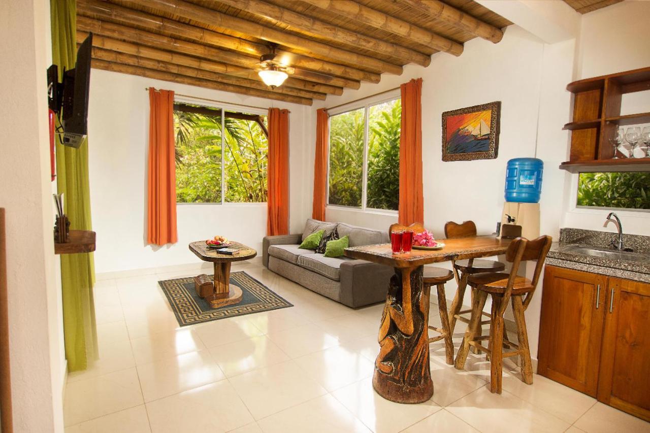 Villa Itchimbia Garden Ayampe Montana Y Mar Exterior foto
